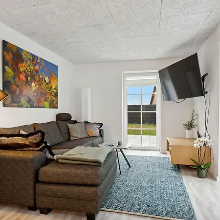 Comfortably In Scenic Surroundings Ellerup